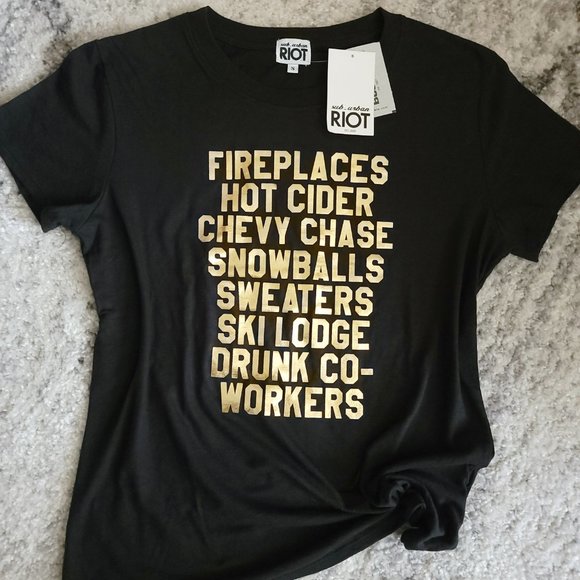 Sub Urban Riot Christmas Holiday Winter Chevy Chase T-Shirt Tee Women's Small - Picture 1 of 7